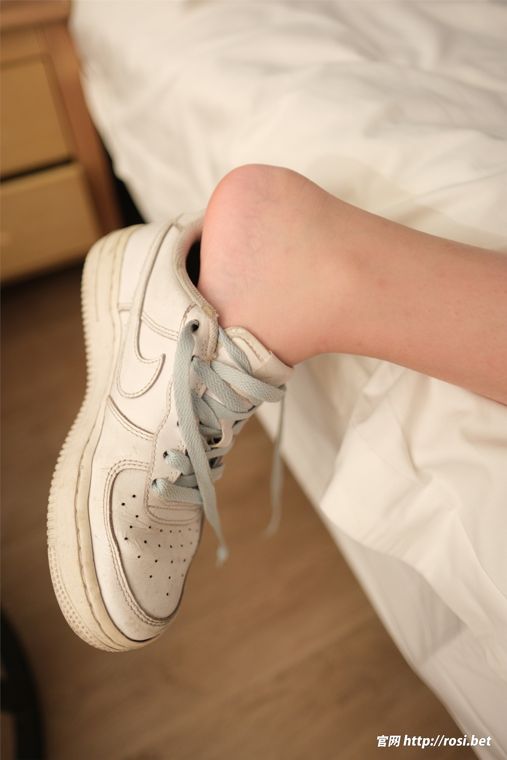 ROSI写真 2024.10.21 NO.4704